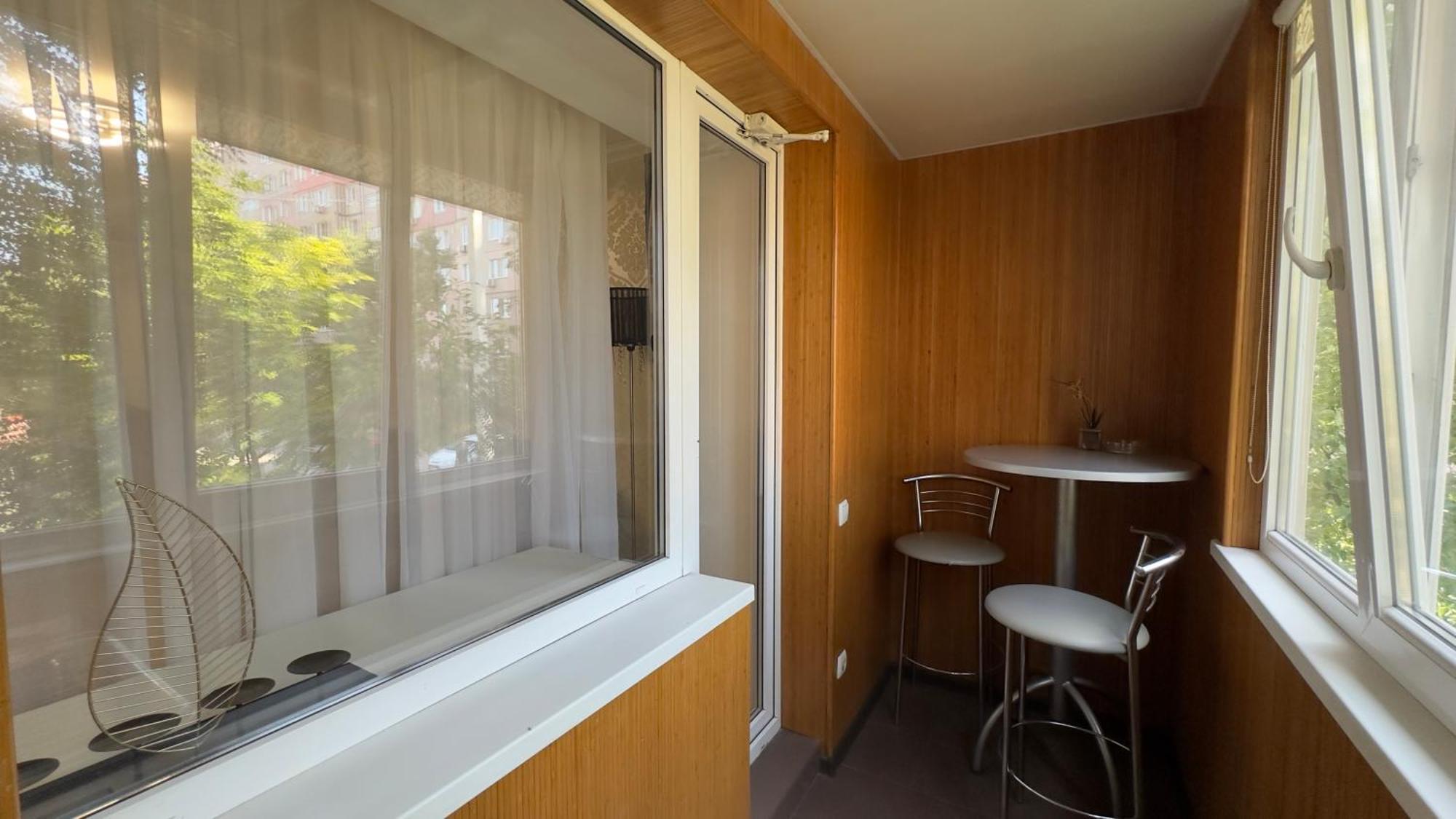 Apartment On Nauki Avenue 102 ドニプロペトロウシク エクステリア 写真